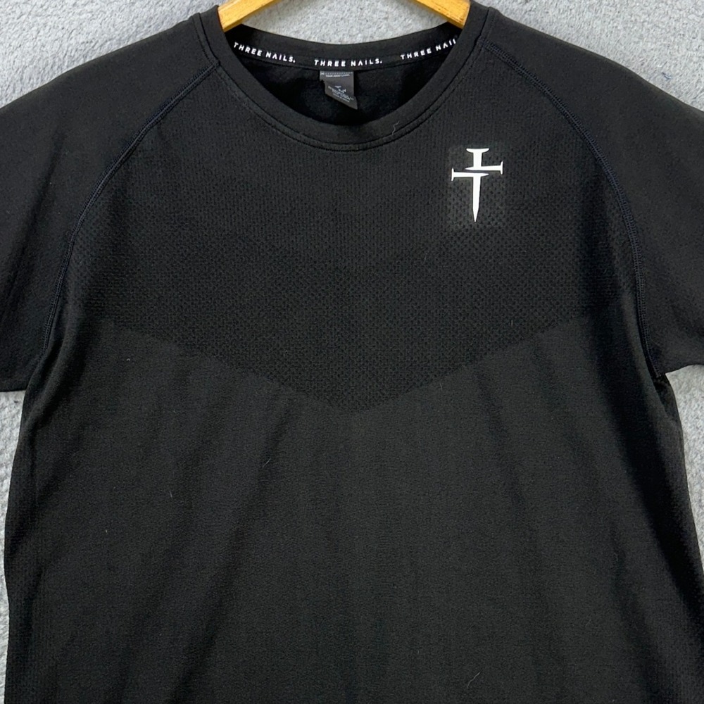 Three Nails Men Christian T-Shirt Medium Black Tee Short Sleeve Nylon Blend Logo
